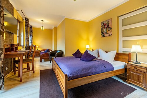 Pensjonat Miejski, Book Guesthouse Zgorzelec Lower Silesia