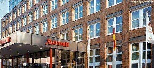 Cologne Marriott Hotel, Забронировать Отель Отели Кельна с завтраком, рядом с Кельнский оперный театр, Завтраки