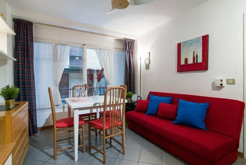 Ponte Vecchio Suites & Spa, Забронировать Апартаменты/квартира Отели Флоренции с парковкой, рядом с Генеральное консульство Испании во Флоренции, Парковка