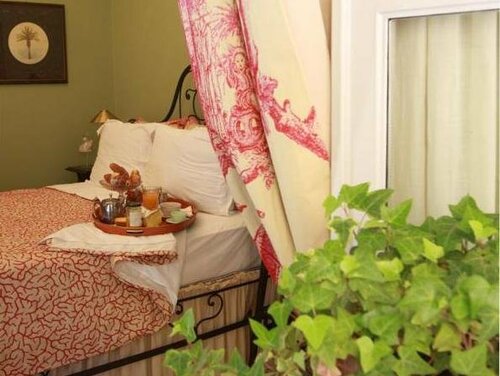 Casa Dellatorre, Prenota Hotel Alba Langhe