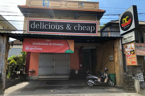 Gong Corner Guesthouse, Rezerwuj Hotel Hotele w Badung z parkingiem, Parking