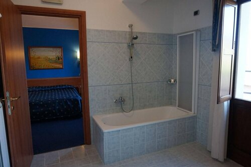 Bel Sito Hotel Le Due Torri, Book Hotel Irpinia hoteller med pool, Swimmingpool