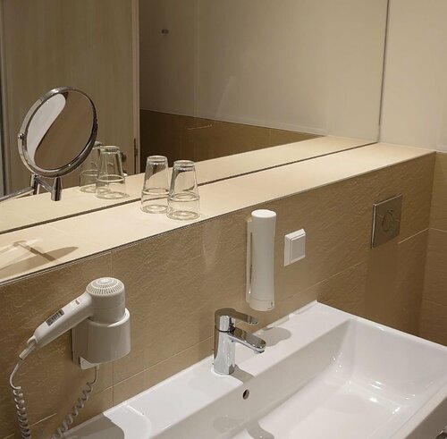 Adesso Hotel Göttingen - pay at property on arrival-Ihr Automatenhotel in Göttingen, Reserva ahora Hotel Hoteles de 3 estrellas en Turingia, 3*