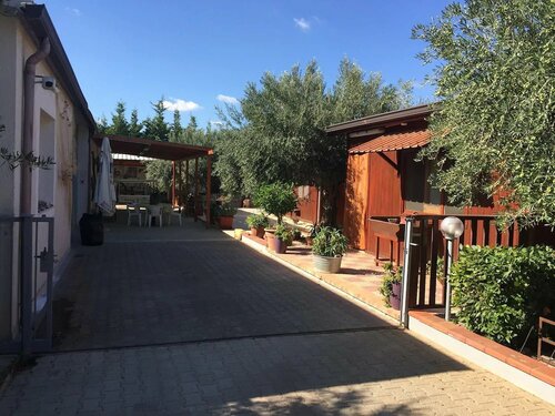 B&B Parco Degli Ulivi, Забронировать Отель «постель и завтрак» Отели Эриче с завтраком, Завтраки