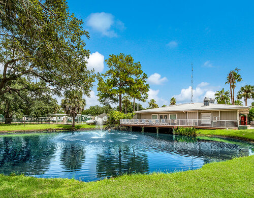 Crystal Isles RV Resort, Réserver Complexe hôtelier Crystal River 