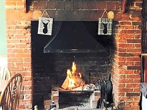 The Bell Inn, Book Hotel 3-stjernede hoteller i Merseyside, 3*