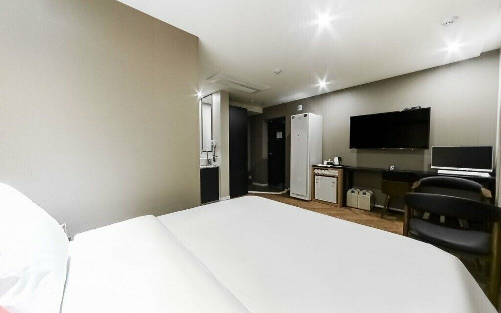 Mini hotel may nampo