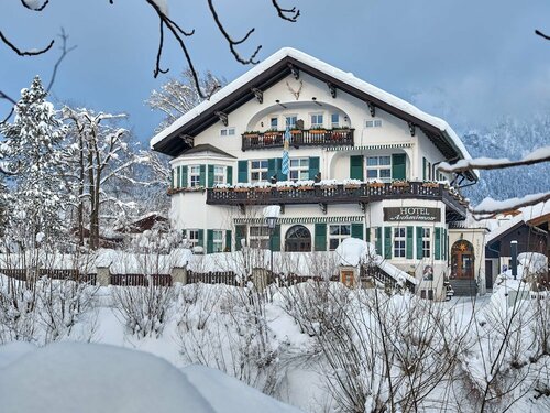 Hotel Aschenbrenner, Забронировать Отель Гармиш-Партенкирхен Бавария