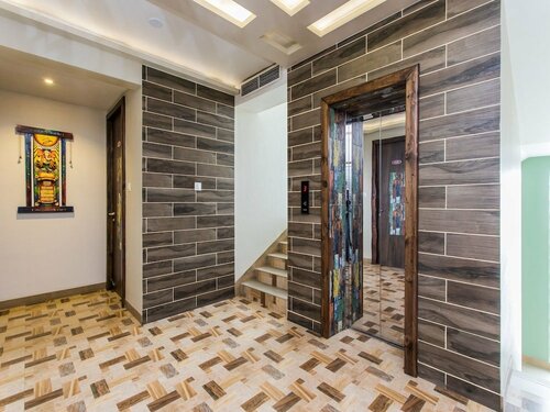 Vaccinated Staff- Capital O 15445 Hotel Sheekhar Inn, Забронировать Отель Удджайн штат Мадхья-Прадеш