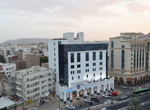 Zaha Al Madina Hotel, Забронировать Отель Медина Эль-Мадина
