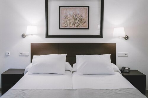 Hotel Cristina, Boek Hotel Hotels in Murcia met ontbijt, Ontbijt