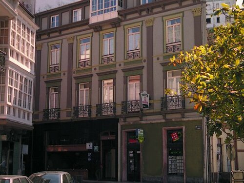 Hotel La Colmena, Забронировать Отель Луарка 