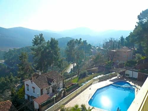 Can Fisa Hotel & Apartments, Prenota Appartamento Corbera de Llobregat Baix Llobregat