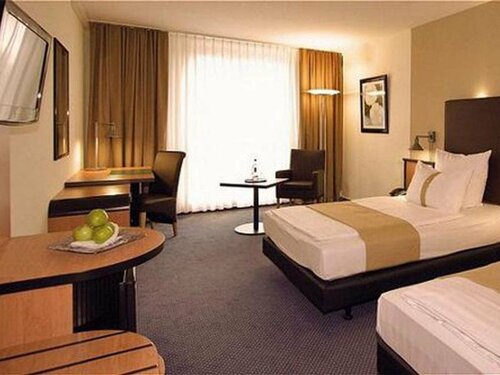 Courtyard by Marriott Dresden, Забронировать Отель Нойштадт Дрезден, рядом с Детский парк развлечений ASP Panama