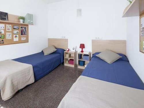 Residencia Universitaria Resa La Ciutadella, Забронировать Хостел Сант-Марти Барселона
