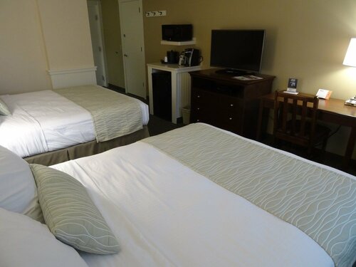Bird-in-Hand Family Inn, Book Hotel Smoketown 