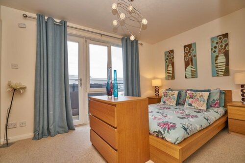3 bedroom City Centre Apartment in Lauriston Place, Забронировать Апартаменты/квартира Мерчистон Эдинбург, рядом с Traverse Theatre