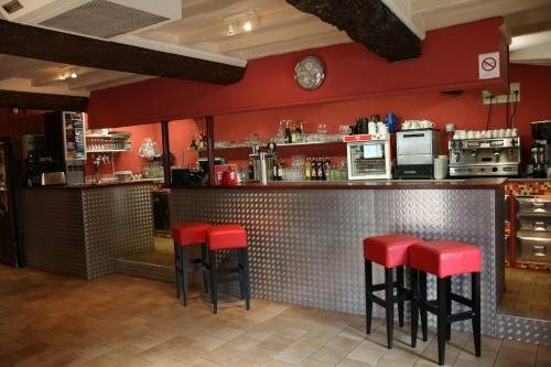 O2 Saone, Rezervovat Hotel Reyrieux 