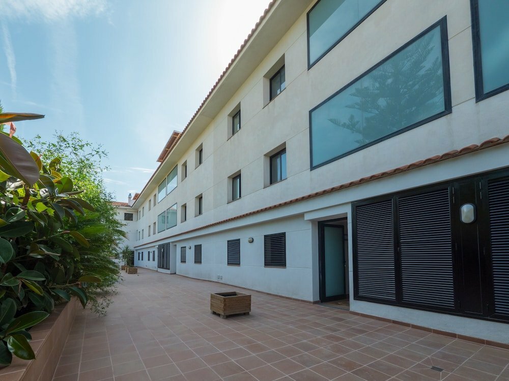 Apartamentos Checkin Beatrix