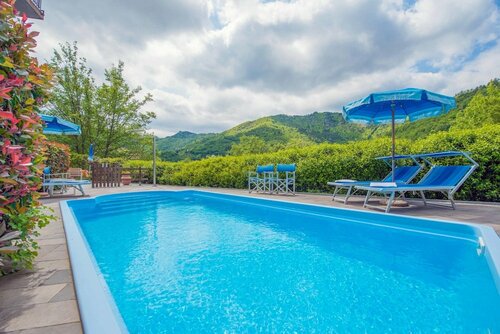 Hotel Ca De Berna, Buchen Sie Hotel Balestrino Ligurien