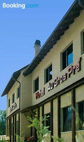 Motel au Gros Pré, Забронировать Мотель Отели Bernese Jura/Neuchatel с парковкой, Парковка