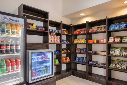 Holiday Inn Express & Suites Harrison by IHG, Rezerwuj Hotel Aurora. Kentucky