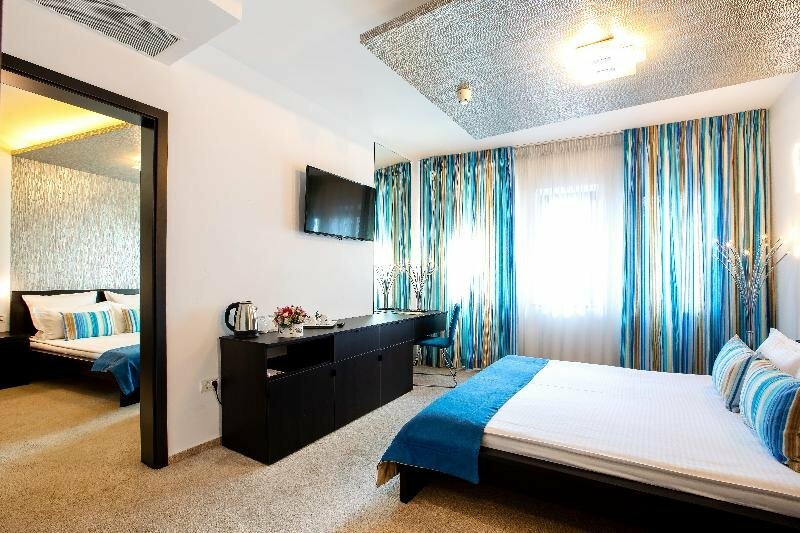 Hotel Duke Romana