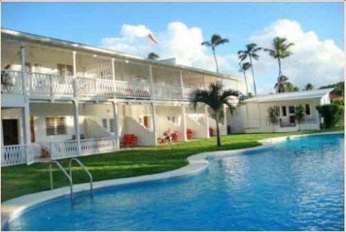 Las Cayenas Beach Hotel, Book Hotel 3-stjernede hoteller i Las Terrenas, 3*