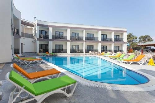 Sunsan Hotel, Забронировать Отель Отели Чанаккале с бассейном, Бассейн