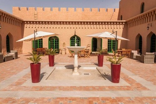 Hotel Parador, Book Hotel Hotels in El Aaiun with a Pool, Swimming Pool