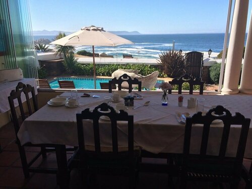La Fontaine Guest House Hermanus, Забронировать Гостевой дом Херманус Walker Bay Nature Reserve