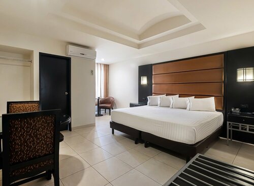 Hotel Astor, Book Hotel Hoteller i Tijuana med parkering, Parkering