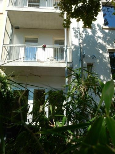 Auenwald Hotel und Apartmenthaus, Prenota Appartamento Alt-West Lipsia
