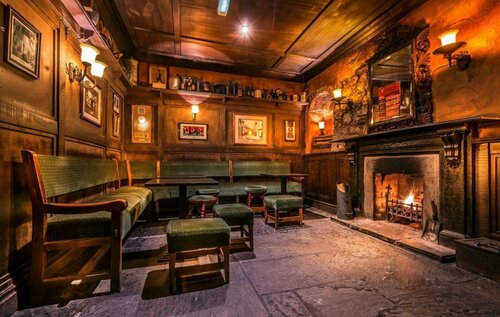 Queens Hotel, Book Hotel Ennis 
