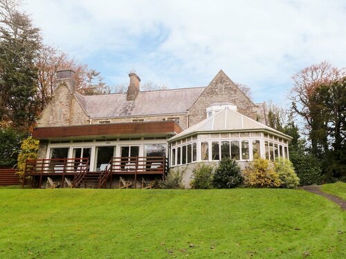 Lanteglos Country House Hotel, Varaa Hotelli Hotellit Cornwall pysäköinnillä, Pysäköinti