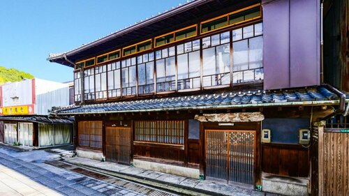 NIPPONIA HOTEL Takehara Saltworks Town, Varaa Hotelli Takehara Hiroshima