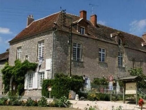 Hôtel Le Relais Louis XI, Забронировать Отель Мён-сюр-Луар Loiret