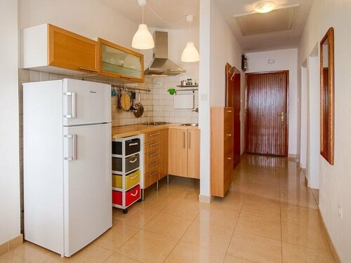 Apartment Marijana With a sea View, Забронировать Апартаменты/квартира Отели Пула с парковкой, рядом с Пляж Валволине, Парковка