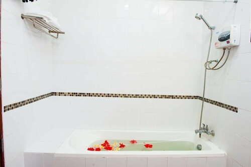 Mingmongkol Resort, Забронировать Курортный отель Отели Самуи с парковкой, Парковка