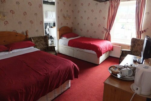 Old Castle Farm Guest House, Забронировать Фермерский дом Брекон Brecon Beacons, рядом с Brecknock Museum &amp; Art Gallery