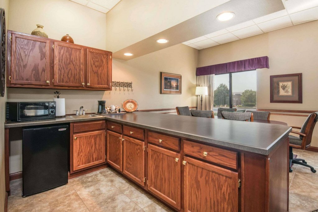 Elevation Inn & Suites