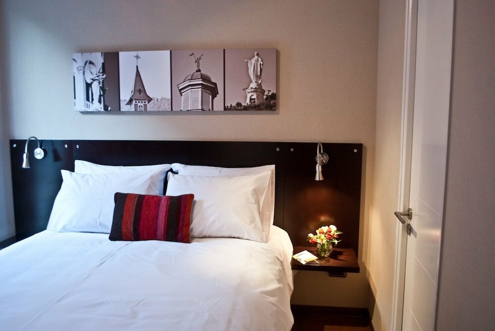 Bellavista Travel Suites