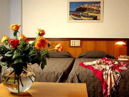 Atrium Ambiance Hotel, Rezerwuj Hotel Hotele w Retimno z basenem, Basen