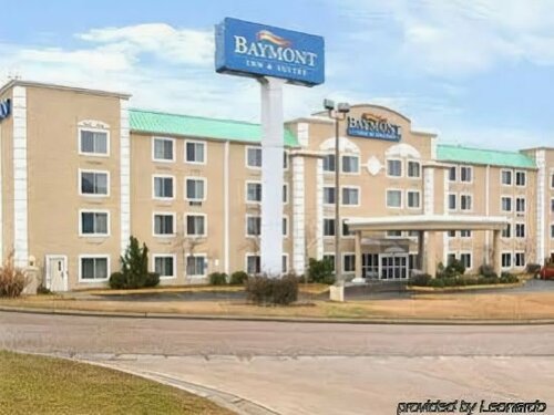 Wingate by Wyndham Hattiesburg, Забронировать Отель Хаттисберг Миссисипи
