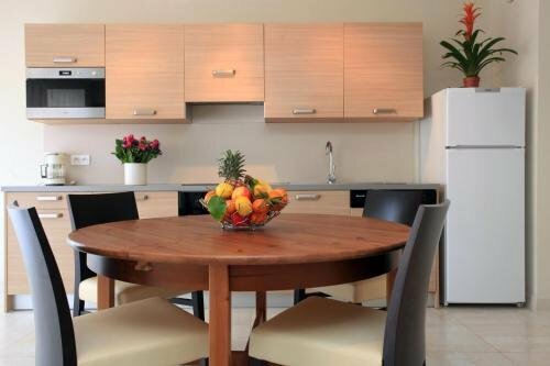 Residence Chateauneuf, Book Hotel Menton Great Alpine Road