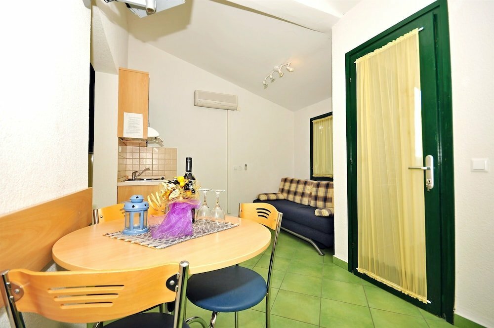 APARTMANI BONACA - VODICE