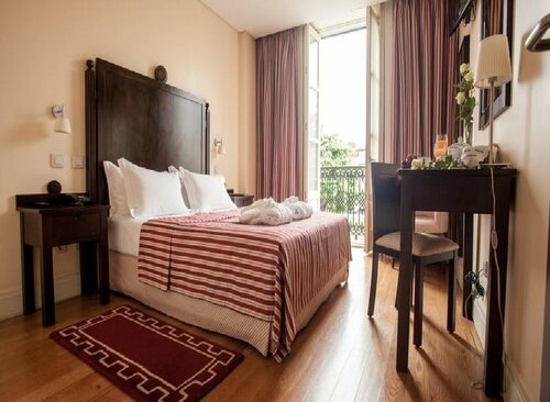 Hotel Bracara Augusta, Забронировать Отель Отели Помбейру-де-Рибавизела 4 звезды, 4*