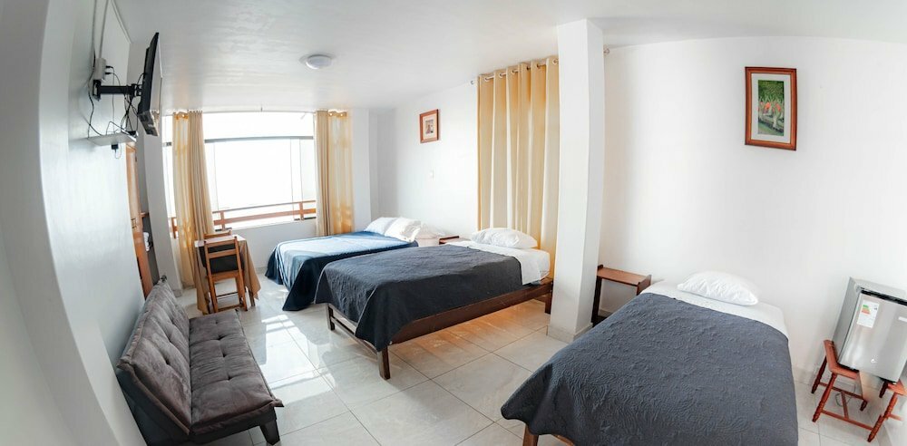 Los Esteros Hostal & Restaurant - Huanchaco - Peru