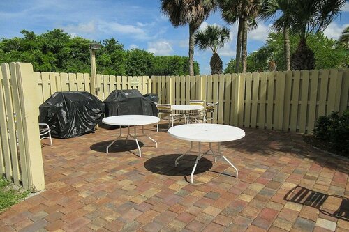 Sand Caper 204 by RedAwning, Забронировать Отель Форт-Майерс-Бич Fort Myers Area