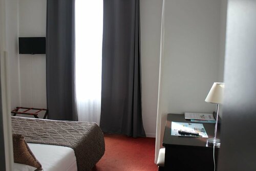 Hotel Bleu Riviera, Забронировать Отель Кань-сюр-Мер 